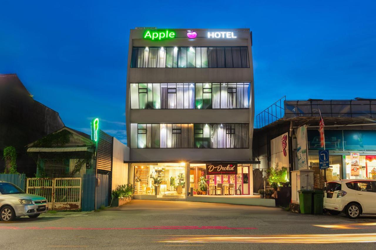 Apple Hotel Times Square George Town Exterior photo